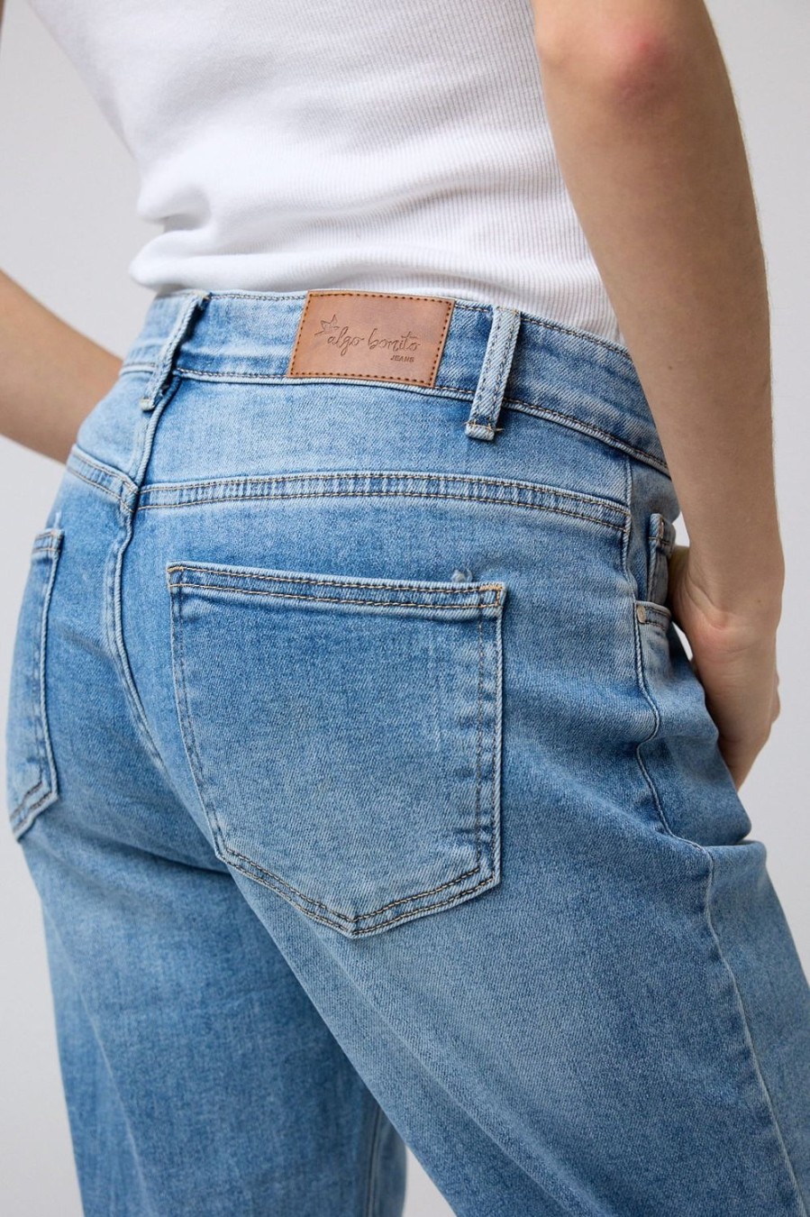 Jeans | Algo Bonito Jeans Mom Fit Tiro Alto Azul