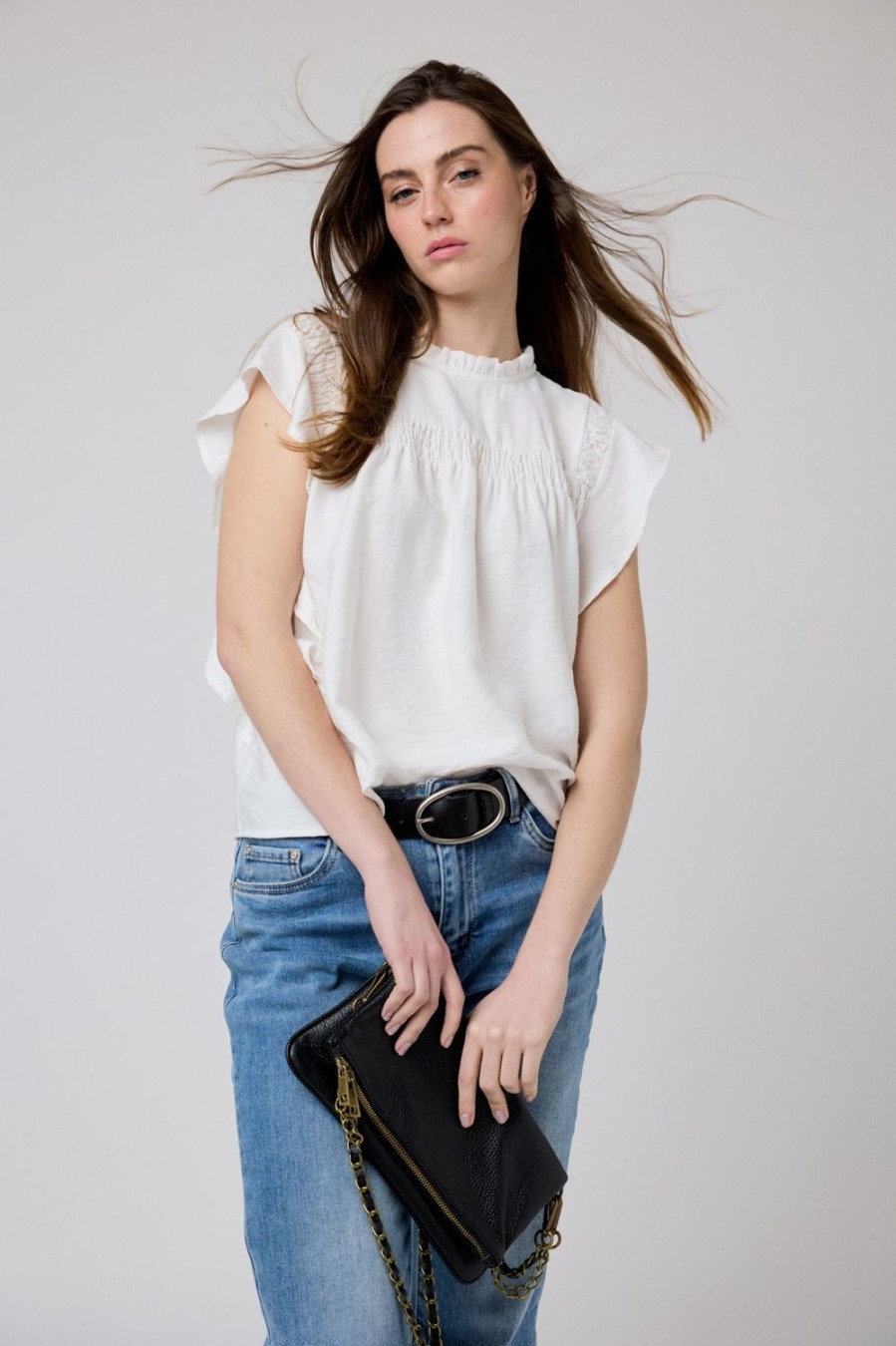 Tops | Algo Bonito Blusa Volantes Laterales Blanco