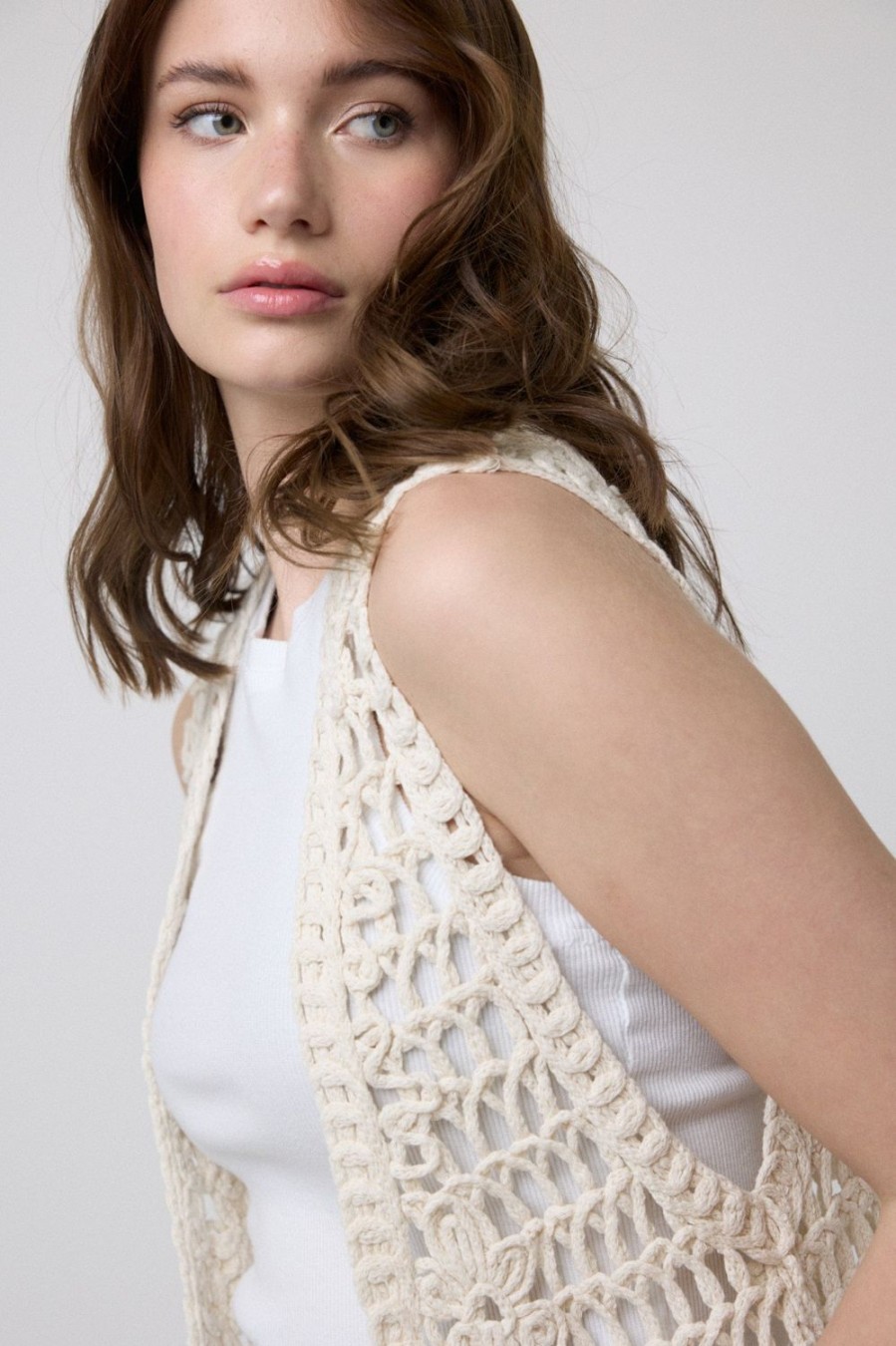 Chaquetas Y Bombers | Algo Bonito Chaleco Crochet En Color Beige