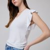 Tops | Algo Bonito Top Cuello Pico Manga Volantes Blanco