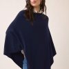 Punto | Algo Bonito Poncho De Punto Fluido Azul Marino